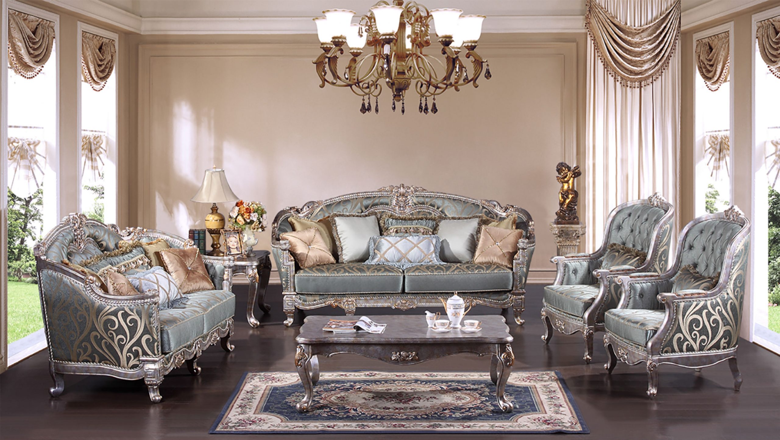 Royal Sofa 11