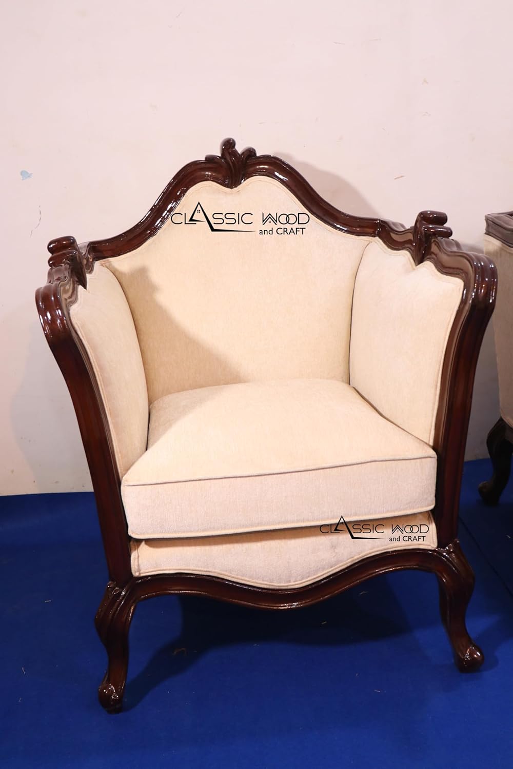 Luxury Handcrafted Victorian Sofa Set 3+2+1+1 for Royal Living Room - Image 3