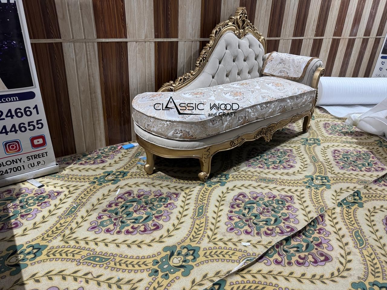 Luxury Victorian Chaise Lounge Sofa Handcrafted Teakwood Tufted Daybed - Image 2