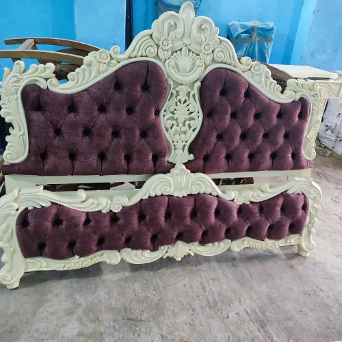 Royal Sofa 23